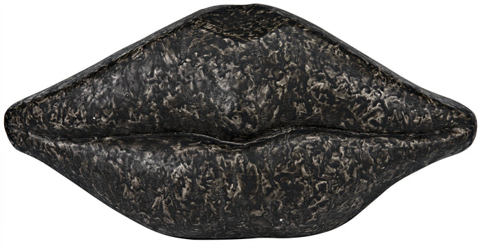 Noir Lips, Black Fiber Cement