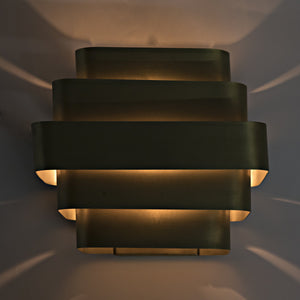 Noir Baas Sconce, Antique Brass